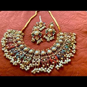 Bollywood bridal jewelry set (Indian jewelry)